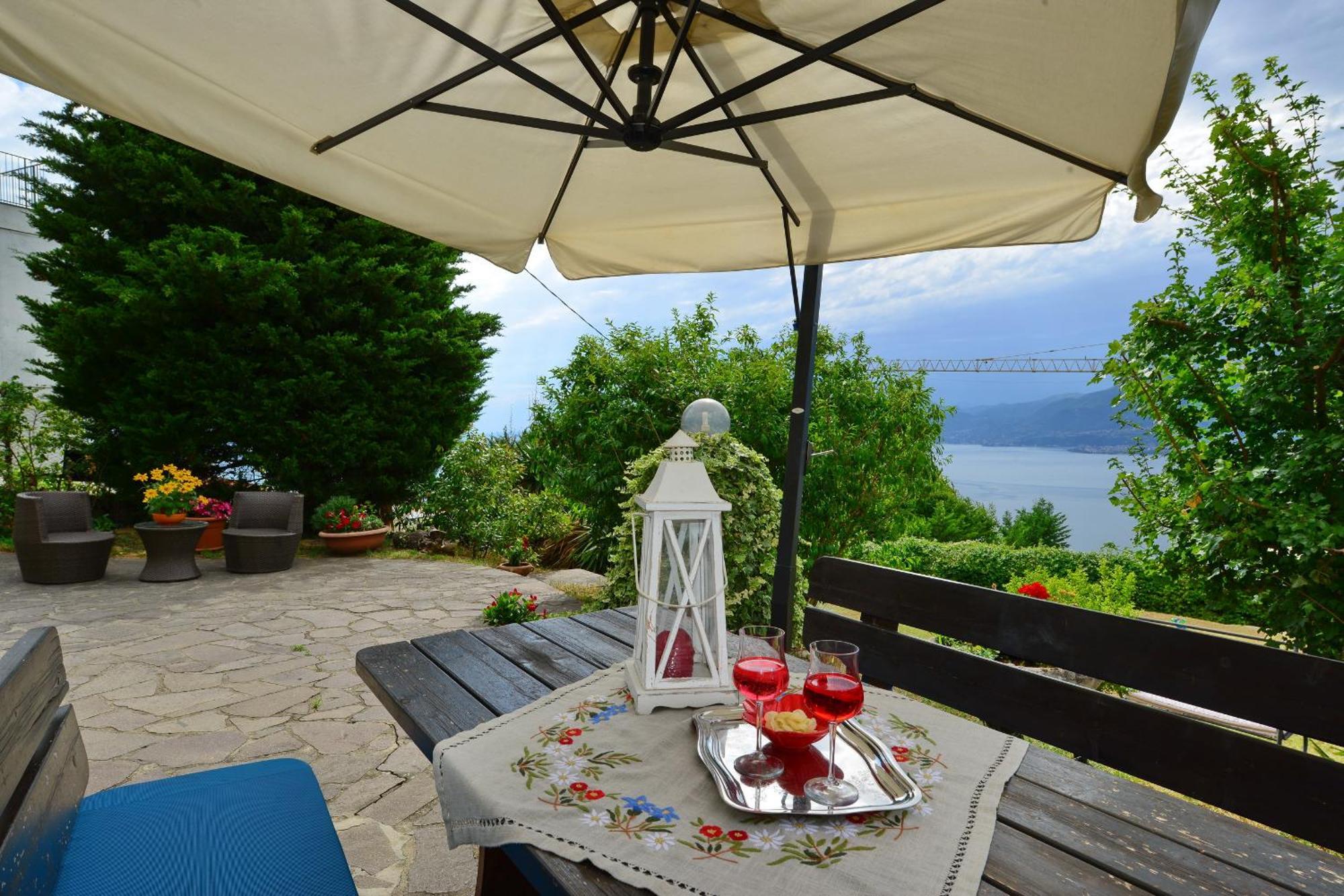 Bed And Breakfast Due Leoni Torri Del Benaco Eksteriør bilde